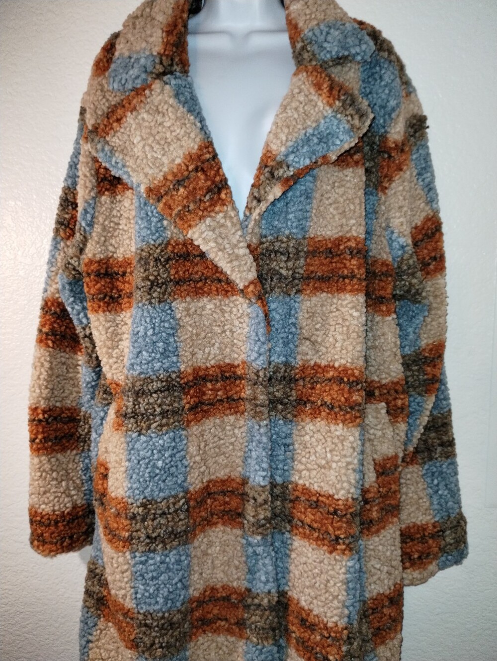 Cozy Plaid Sherpa Long Coat Plaid Blue, Tan & Brown Pockets sz XL - Picture 8 of 17